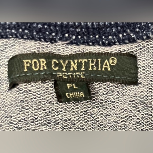 For Cynthia Petite Floral Embroidered Full Zip Jacket Women’s size PL - Picture 3 of 4